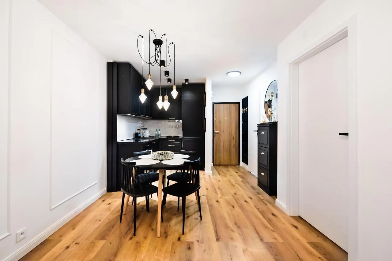 Fort Wola Golden Apartment Warsaw